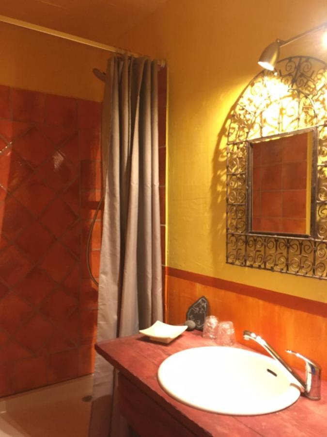 En Bord De Seine Bed & Breakfast Vétheuil Eksteriør bilde