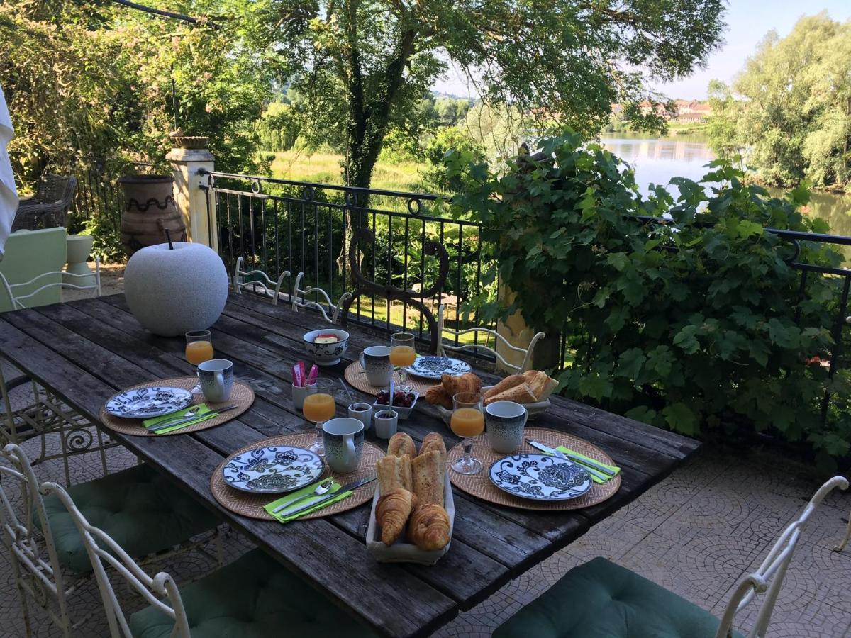 En Bord De Seine Bed & Breakfast Vétheuil Eksteriør bilde